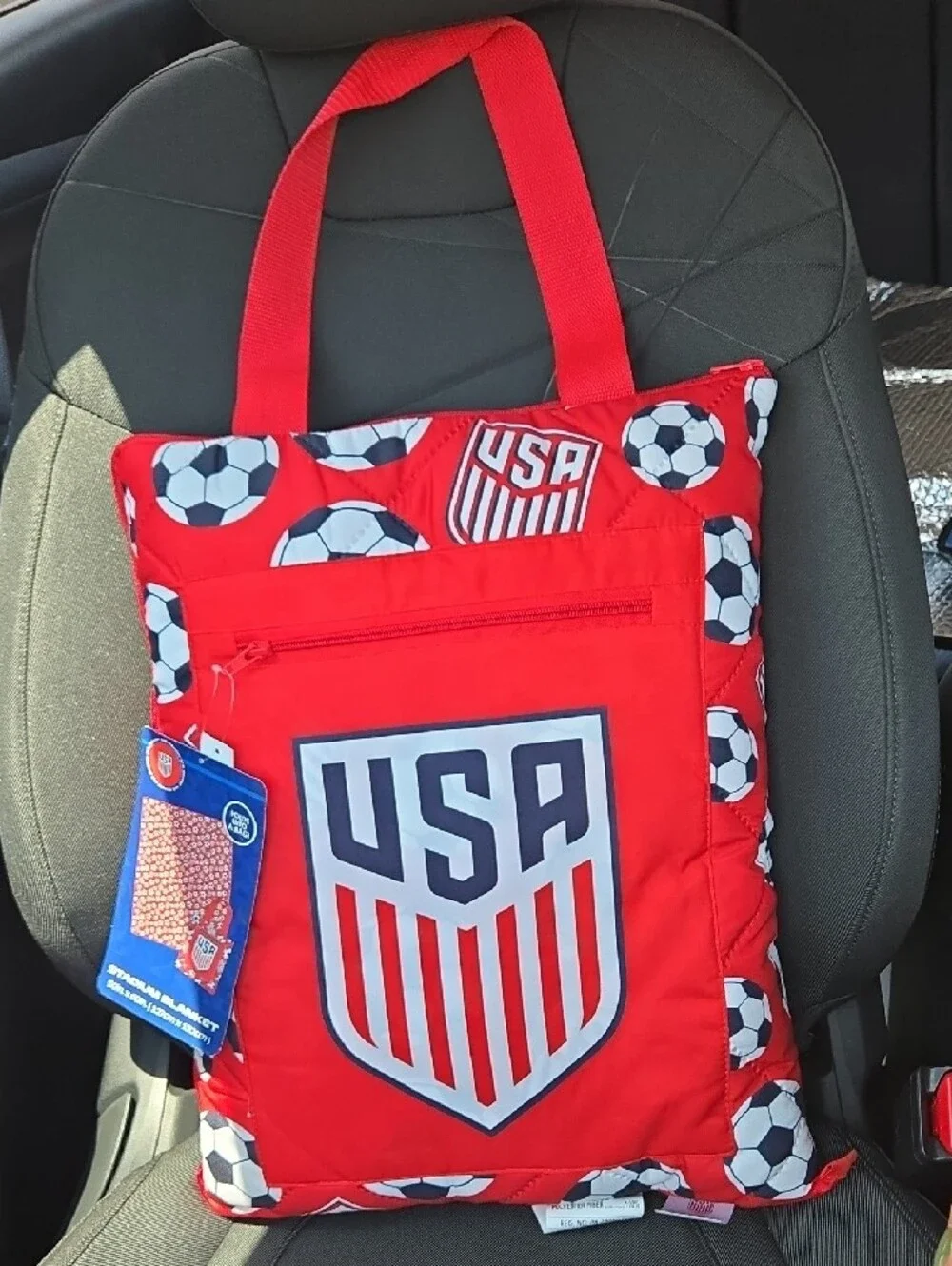 Team USA 🇺🇲 Red Soccer Stadium Blanket Tote - Men's Bag